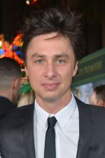 Zach Braff; South Orange, New Jersey, ABD doğumlu Zachary Israel Braff olarak da bilinen Amerikalı oyuncu, yönetmen, idari yapımcı, senarist