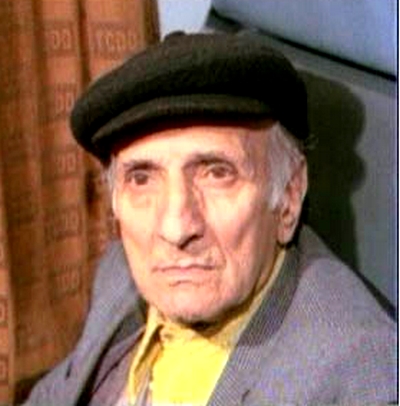 Zeki Alpan; İstanbul, Türkiye doğumlu Türk oyuncu