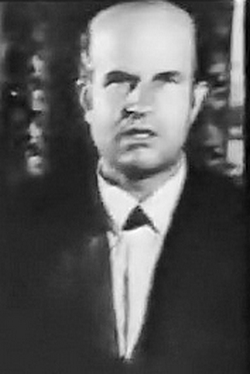 Zeki Sezer; Edirne, Türkiye doğumlu Türk oyuncu