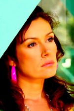 Zeynep Gülmez; Bursa, Türkiye doğumlu Türk oyuncu