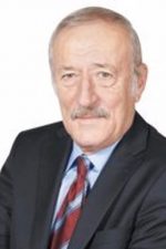 Ziya Şengül; İstanbul, Türkiye doğumlu Türk oyuncu