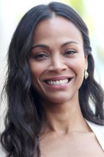 Zoe Saldana; Passaic, New Jersey, ABD doğumlu Zoe Yadira Saldaña Nazario olarak da bilinen Amerikalı oyuncu, idari yapımcı, yönetmen