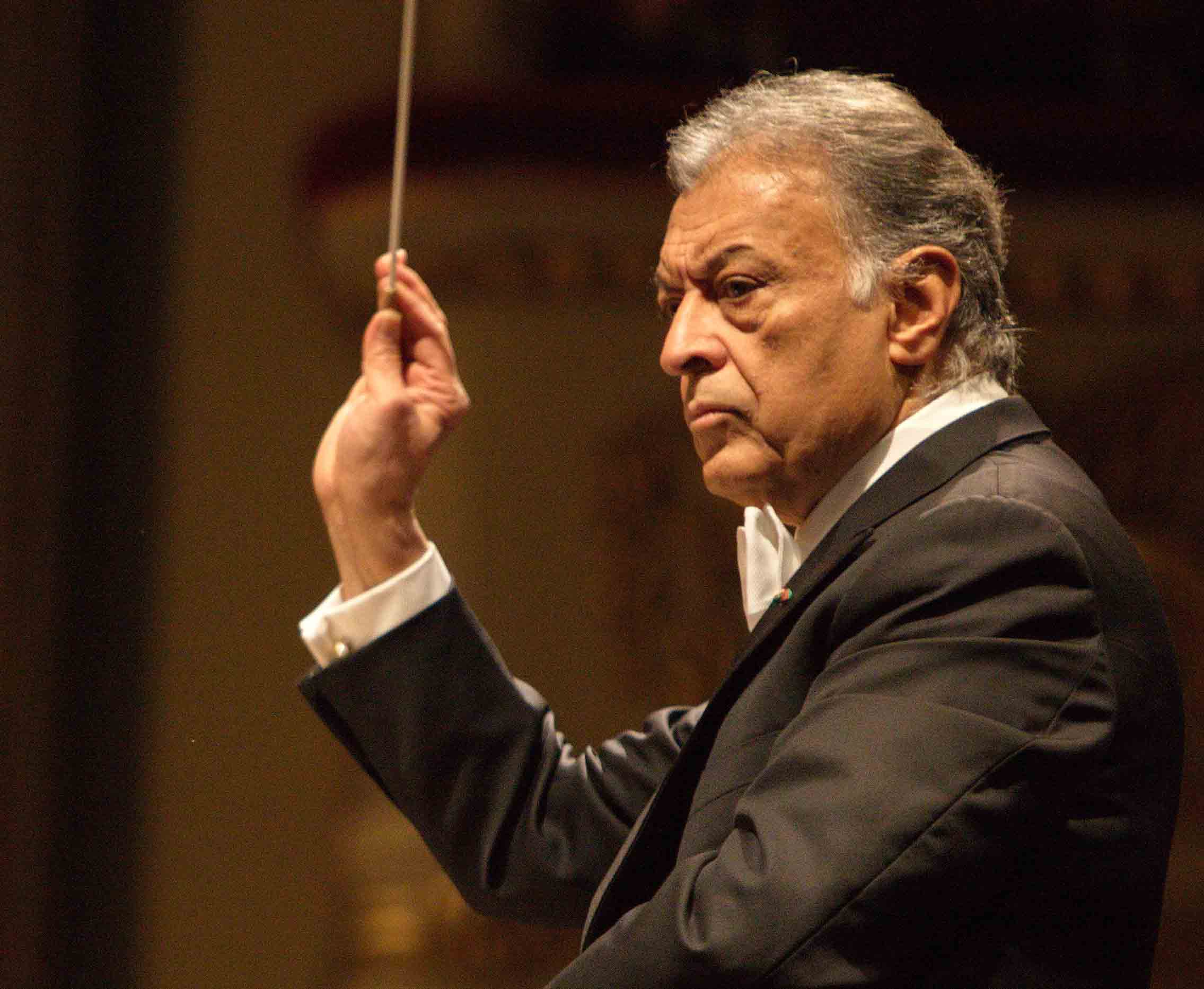 Zubin Mehta; Mumbai, Maharaştra, Hindistan doğumlu Hintorkestra şefi müzik sorumlusu, oyuncu