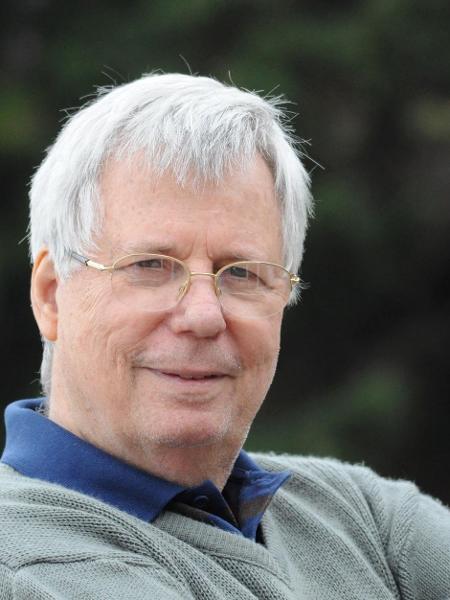 Roberto Farias; Nova Friburgo, Rio de Janeiro, Brezilya doğumlu Brezilyalı yönetmen, senarist, kamera operatörü