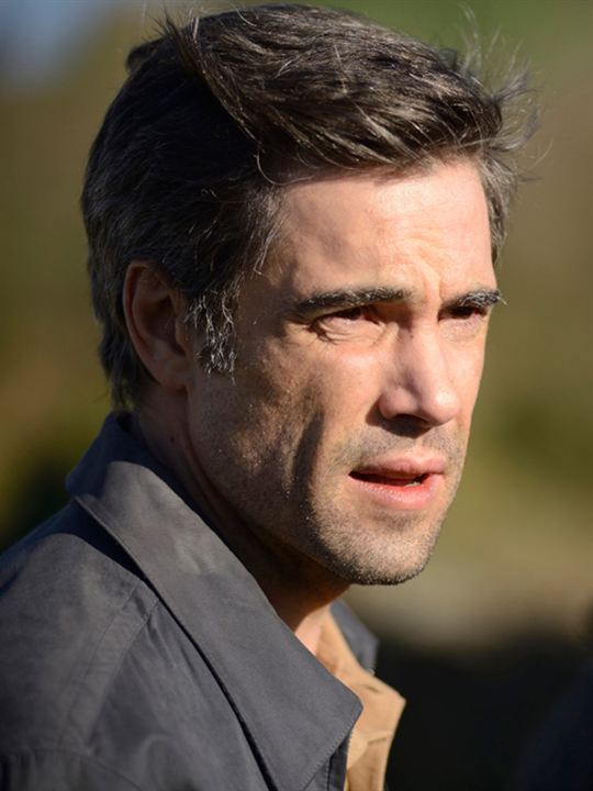 Unax Ugalde; Vitoria-Gasteiz, Bask Bölgesi, İspanya doğumlu Unax Ugalde Gutiérrez olarak da bilinen İspanyol oyuncu