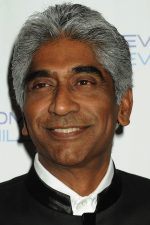 Ashok Amritraj; Chennai, Tamil Nadu, Hindistan doğumlu Hint yapımcı, uygulayıcı yapımcı, ortak yapımcı