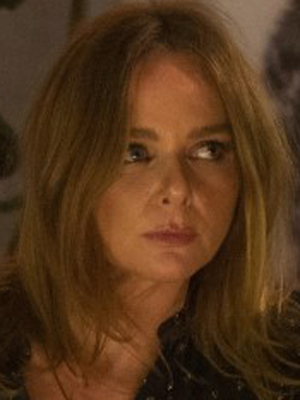 Stella McCartney; Camberwell,Londra,İngiltere doğumlu İngiliz  oyuncu