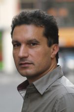 Reza Serkanian; İranlı senarist, yapımcı, yönetmen