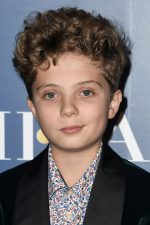 Roman Griffin Davis; Londra,İngiltere doğumlu İngiliz  oyuncu