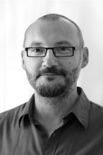 Petr Kazda; Prag, Çekya doğumlu Çek senarist, yapımcı, yönetmen