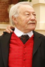 Roger Dumas; Fransız oyuncu