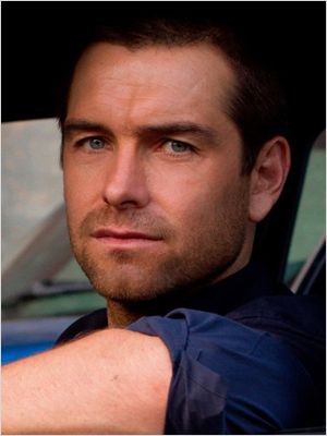 Antony Starr; Yeni Zelandalı oyuncu