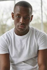 Micheal Ward; Jamaika doğumlu Jamaikalı oyuncu