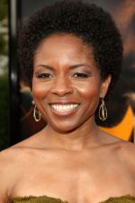 Lisa Gay Hamilton; Amerikalı oyuncu, yönetmen