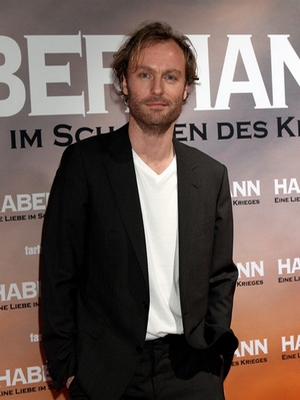 Mark Waschke; Alman oyuncu