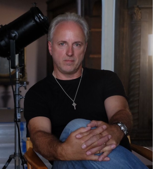 Kerry Fleming; Staten Island, New York City, New York, ABD doğumlu Amerikalı yapımcı