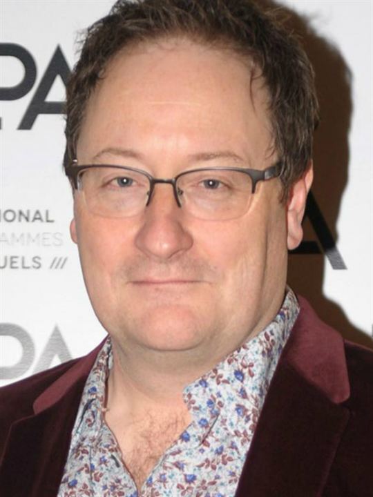 Chris Chibnall; Londra,İngiltere doğumlu İngiliz  senarist, yaratıcı, idari yapımcı