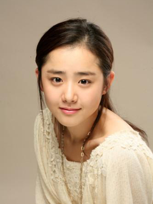Moon Geun-Young; Güney Koreli oyuncu