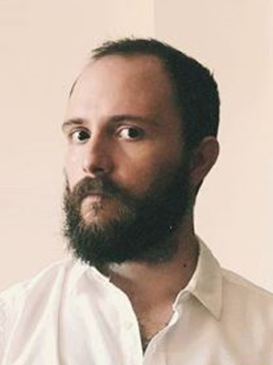 Cem Özüduru; Türk senarist, yönetmen, kurgucu