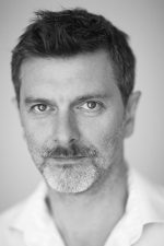 Richard Wills-Cotton; İngiliz  oyuncu