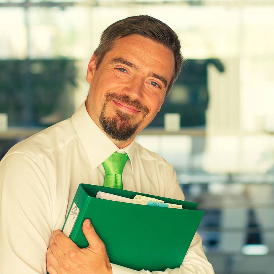 Priit Võigemast; Alu, Estonya doğumlu Eston oyuncu