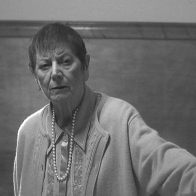 Anna Manahan; Waterford,İrlanda doğumlu İrlandalı  oyuncu, seslendirme sanatçısı