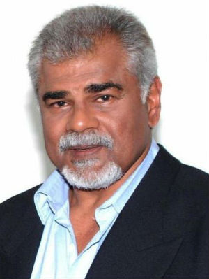 Sharat Saxena; Hint oyuncu