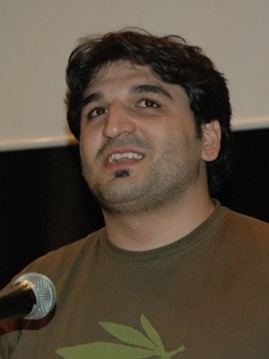 Şahin Altuğ; senarist, yönetmen