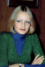Twiggy; Neasden,Londra,İngiltere doğumlu Lesliy Hornby olarak da bilinen İngiliz  oyuncu