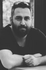 Gökhan Arı; Türk yönetmen, sanat yönetmeni, senarist