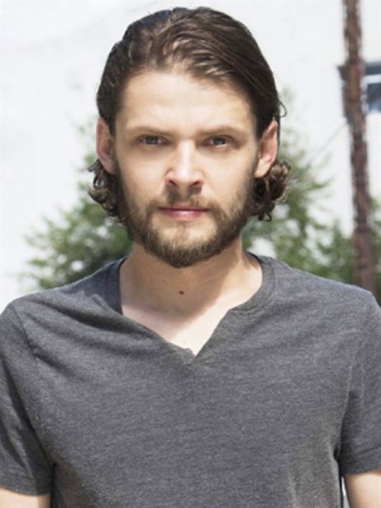 Radu Andrei Micu; Rumen oyuncu