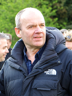 Nick Ormerod; yönetmen
