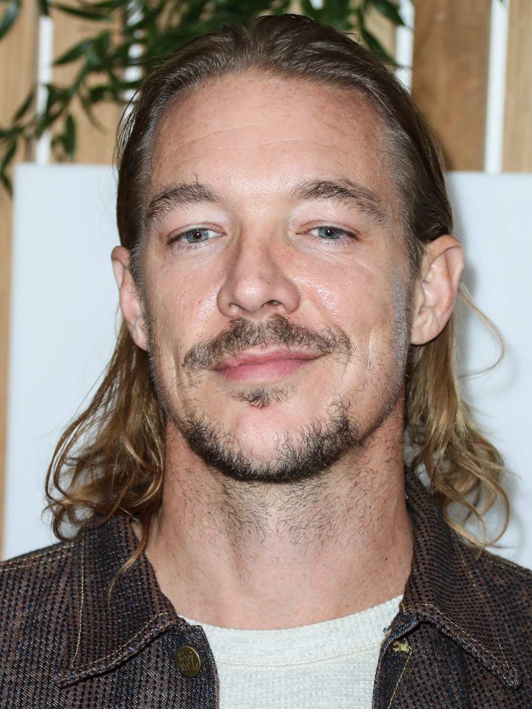 Diplo; Thomas Wesley Pentz olarak da bilinen Amerikalı oyuncu