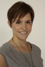 Sofie Hamilton; Eva Signe Sofie olarak da bilinen İsveçli  oyuncu