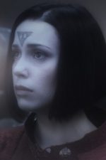 Melanie St-Pierre; oyuncu