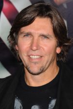 Nelson McCormick; Amerikalı yönetmen, creator/showrunner, idari yapımcı