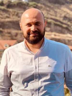 İsmail Fidan; Türk yönetmen, besteci, yapımcı