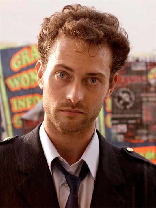 Peter Vives Newey; Barselona, Katalonya, İspanya doğumlu İspanyol oyuncu