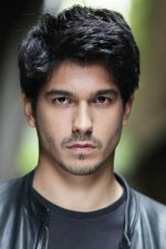 Kevin Dargaud; Réunion, Fransa doğumlu Vinnie Dargaud olarak da bilinen Fransız oyuncu