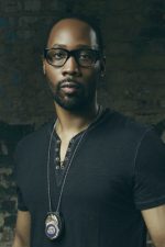 Robert Fitzgerald Diggs; RZA, RZA olarak da bilinen Amerikalı oyuncu, besteci, senarist