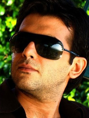 Ahmed Hassan; Mısırlı kamera operatörü, oyuncu