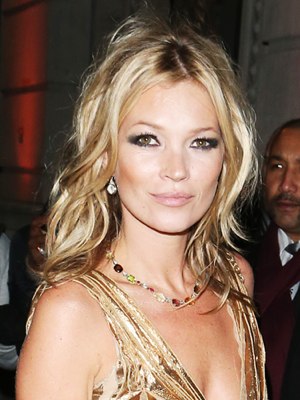 Kate Moss; Croydon,Londra,İngiltere doğumlu İngiliz  oyuncu