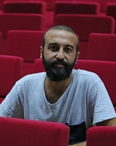 Sinan Uzun; Türk yönetmen, senarist