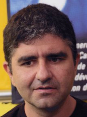 Dominic Harari; senarist, yönetmen