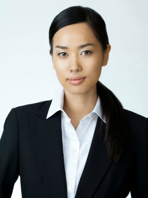 Hitomi Katayama; Fukuoka, Japonya doğumlu Japon oyuncu