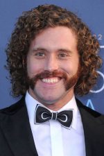 T.J. Miller; Todd Joseph Miller olarak da bilinen Amerikalı oyuncu