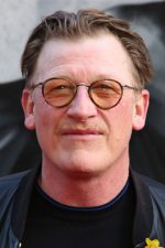 Geoff Bell; İngiliz  oyuncu