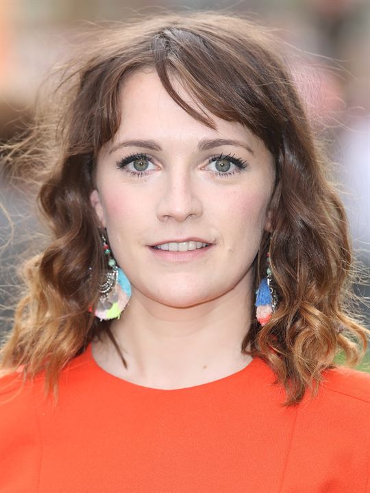 Charlotte Ritchie; Clapham,Londra,İngiltere doğumlu Charlotte Anne Ritchie olarak da bilinen İngiliz  oyuncu