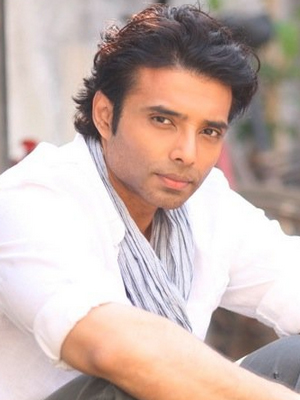 Uday Chopra; Hint oyuncu, yapımcı, yardımcı yapımcı