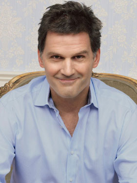 D. W. Moffett; Amerikalı oyuncu, yönetmen